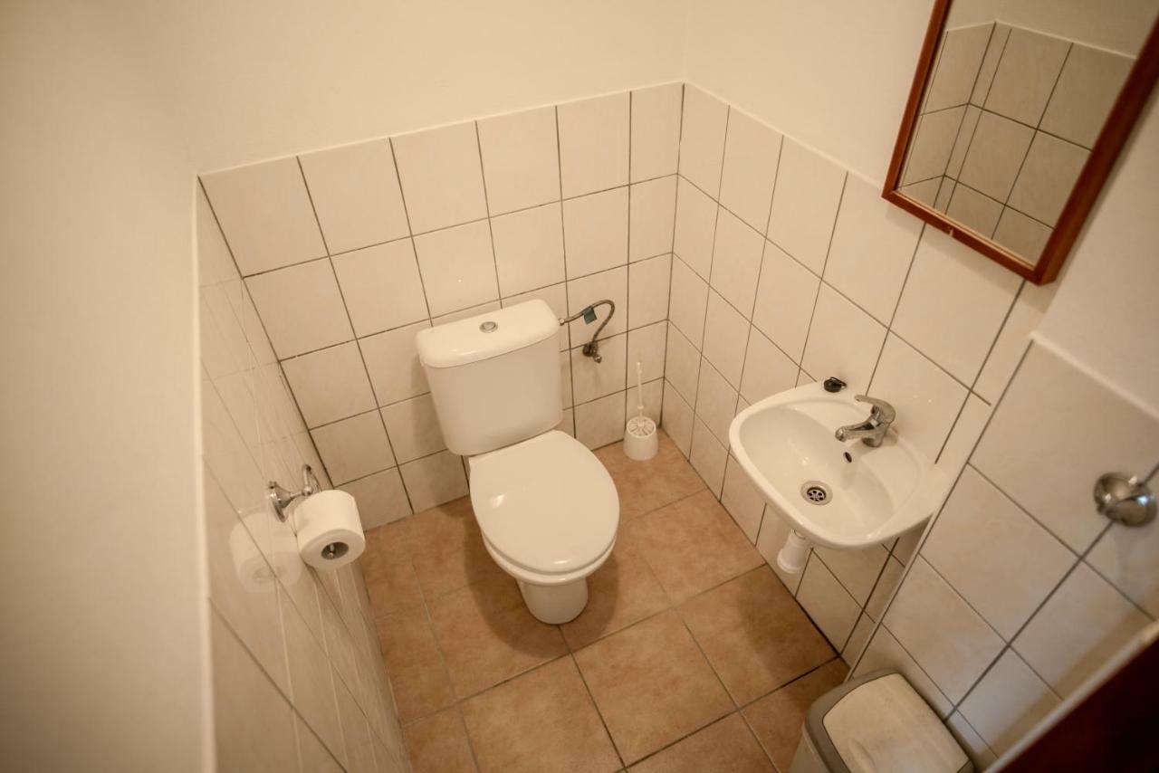 Penzion U Zpevaku Nove Hute Buitenkant foto